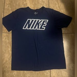 Men’s Nike Shirt